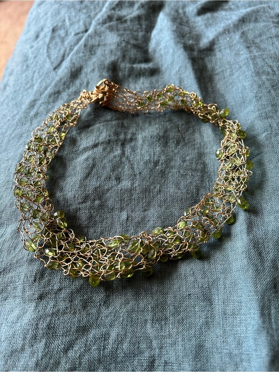 Artisan Jewelry - Artisan Gold Wire-Peridot Choker Necklace with over 100 peridot gems